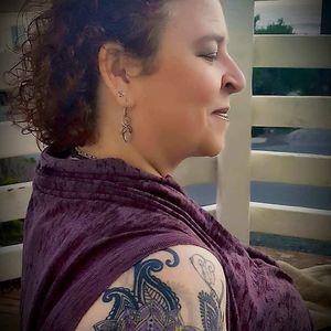 Meet your Posher, Elena